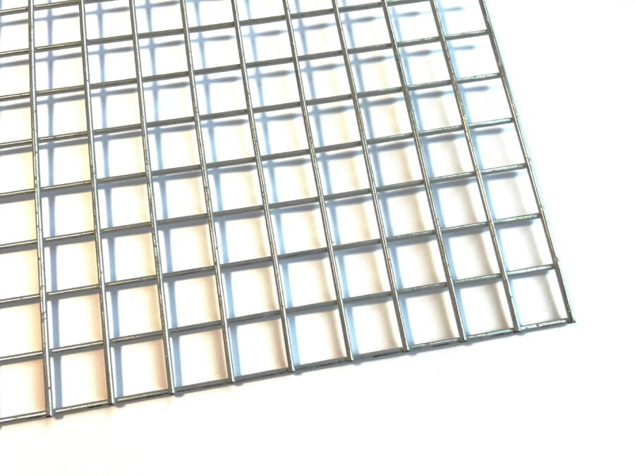 34000025 Welded panel 120 x 80 cm. mesh 25 x 25 mm. W20M25X25F800X1.200 scaled TRÅDNETT 80X120CM 25x25